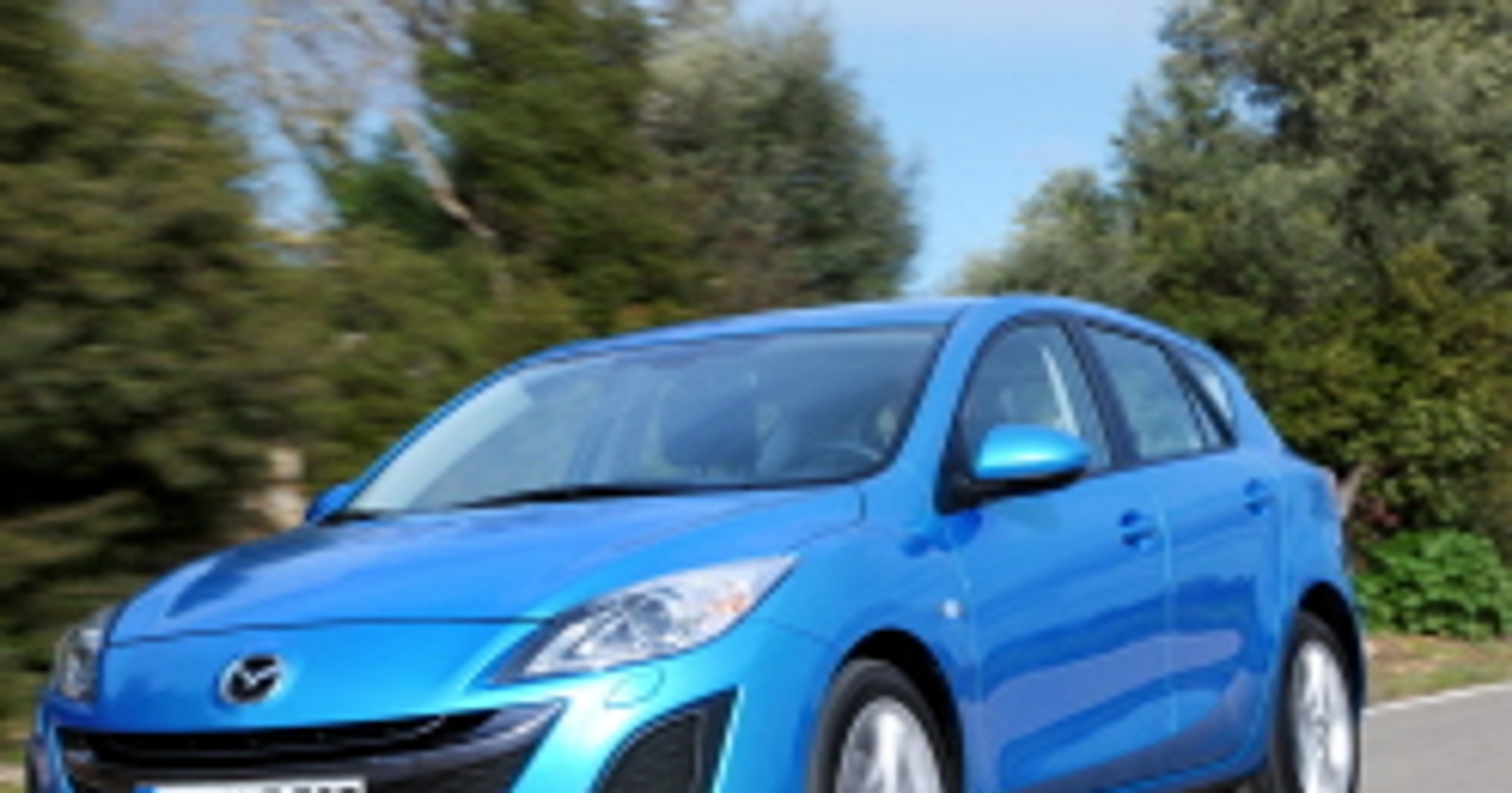 Mazda3: jubileusz i polska prezentacja (ceny) + wideo
