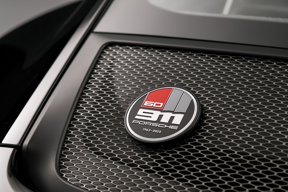 Porsche 911 S/T, czyli "skromny" prezent na 60. urodziny modelu
