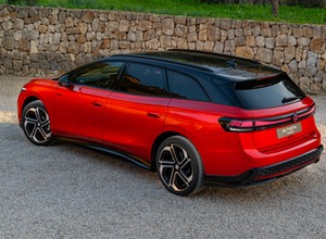 Ponad 700 km zasięgu w elektryku? Volkswagen mówi, że to możliwe i wprowadza nowe wersje ID.7