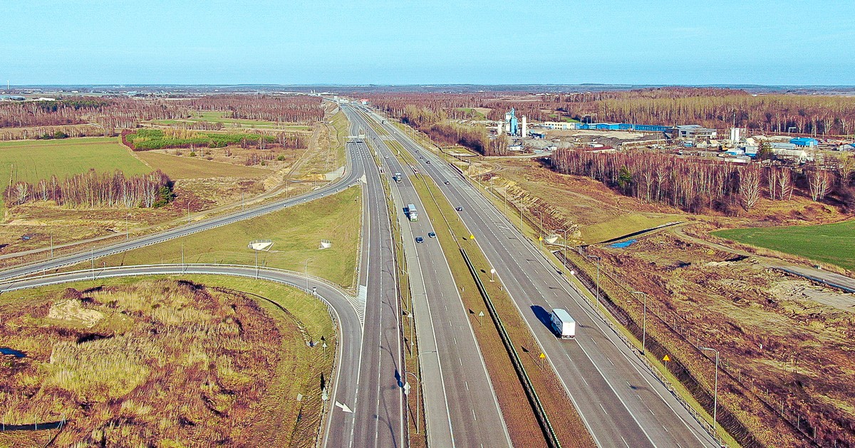Prace przy autostradowej obwodnicy Częstochowy w ciągu drogi A1 powinny zakończyć się najpóźniej w czerwcu 2023 r. 