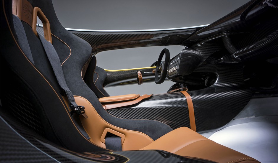Aston Martin CC100