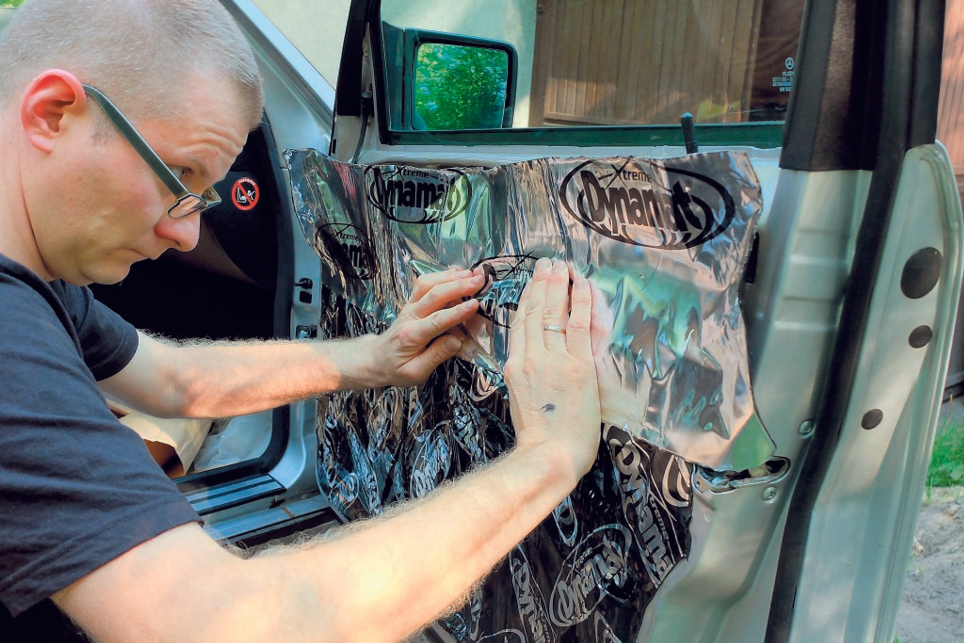 Jak samemu wyciszyć auto?