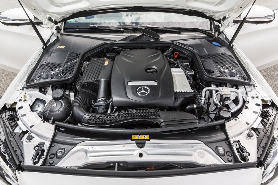 Wy pytacie – my odpowiadamy: Mazda 6, Mercedes klasy C, Skoda Superb, VW Passat