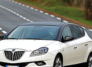 Lancia Delta: cztery nowe silniki i dwie skrzynie biegów