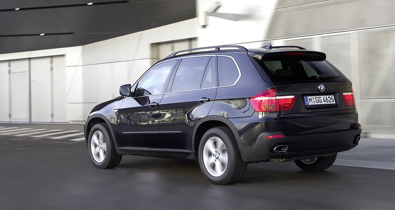 BMW X5 Security Plus: pancerna twierdza (fotogaleria)