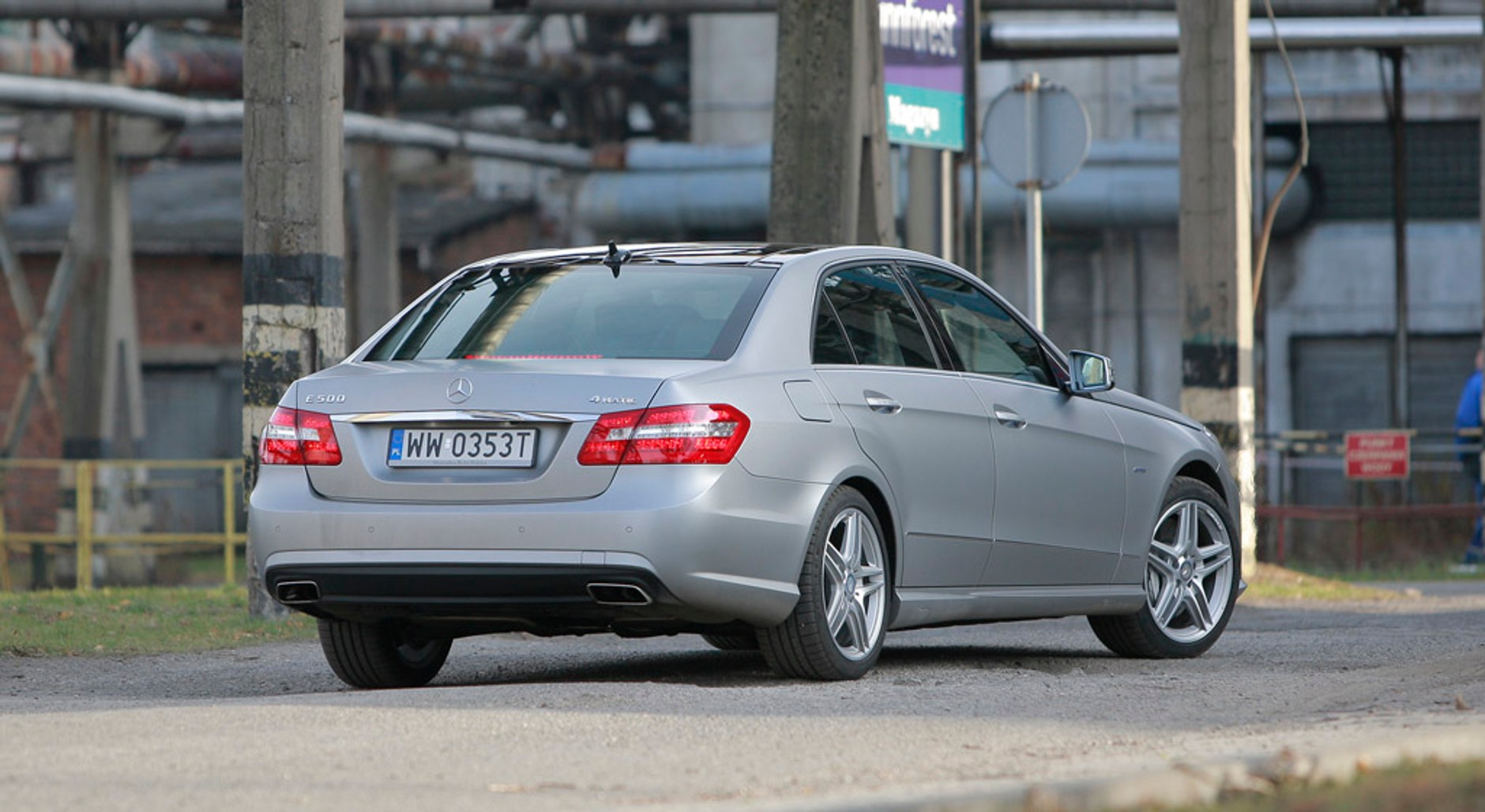 Mercedes E 500: rasowa limuzyna