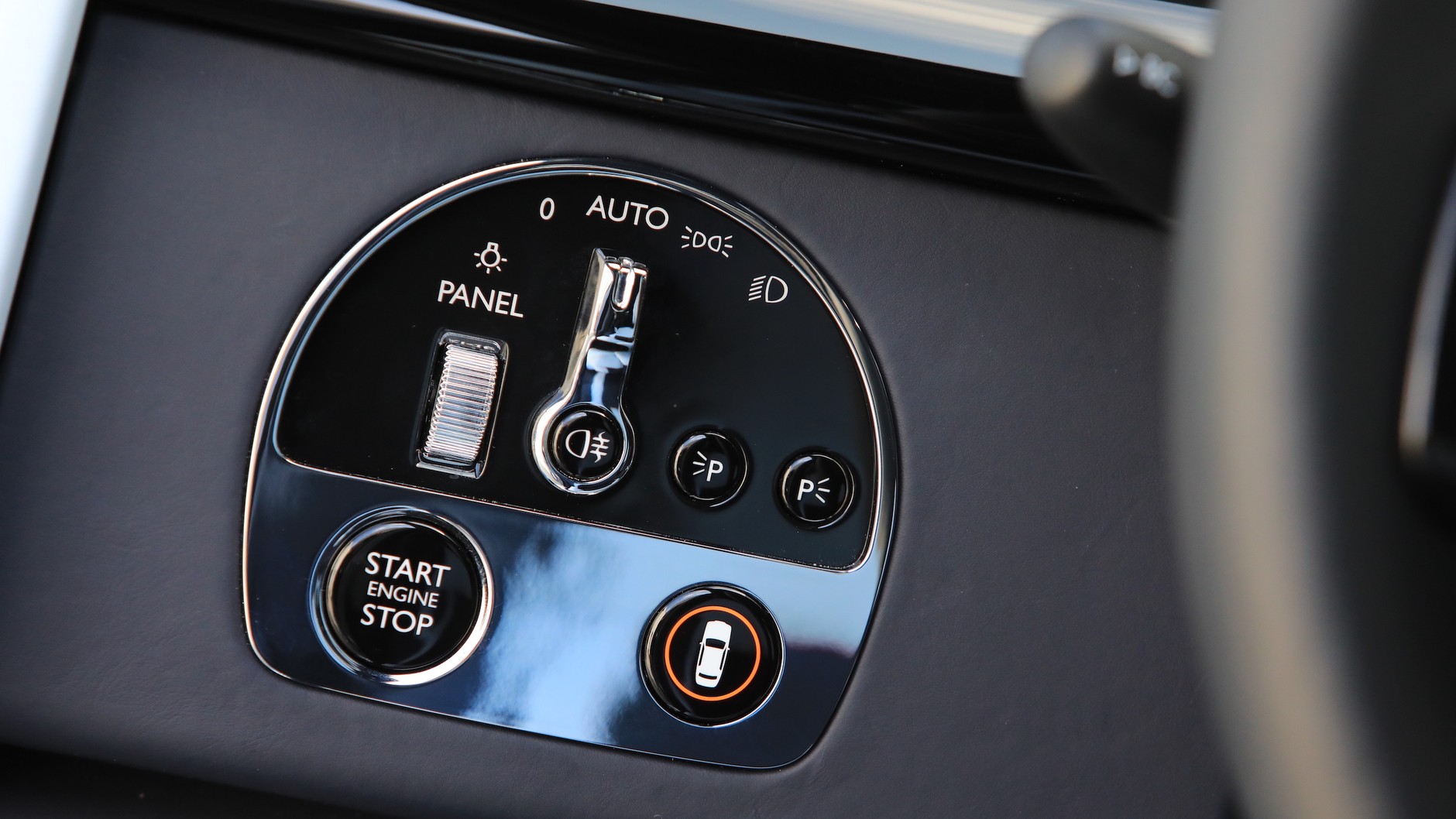 Rolls-Royce Phantom (2022, VIII Series II)