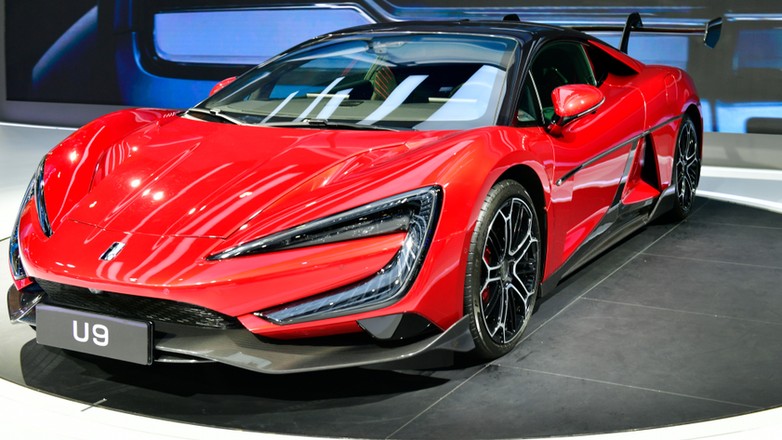 Yangwang U9 to chiński supersamochód elektryczny produkowany przez koncern BYD