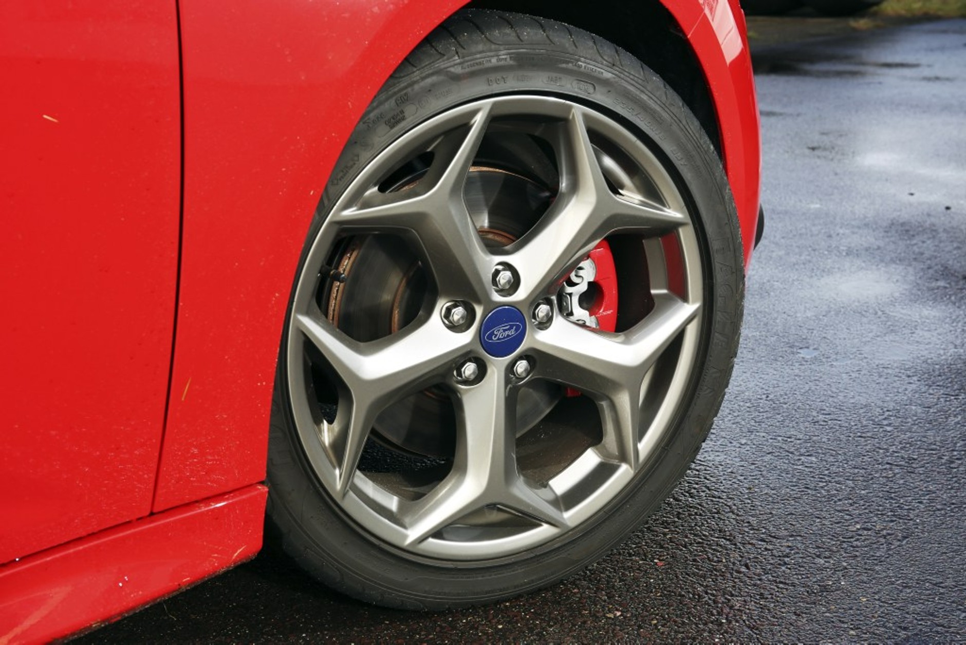 Ford Focus ST, koła