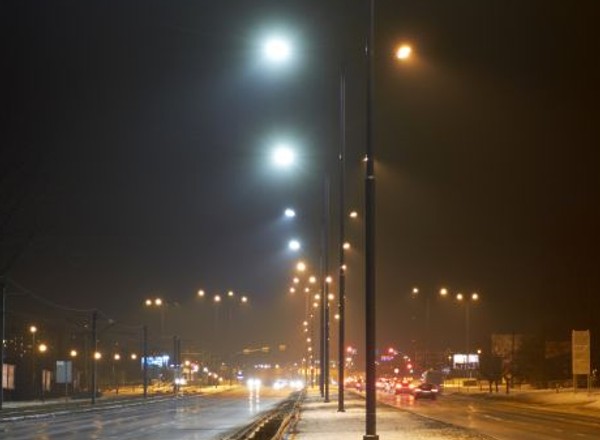 Inteligentne oświetlenie LED na polskich drogach
