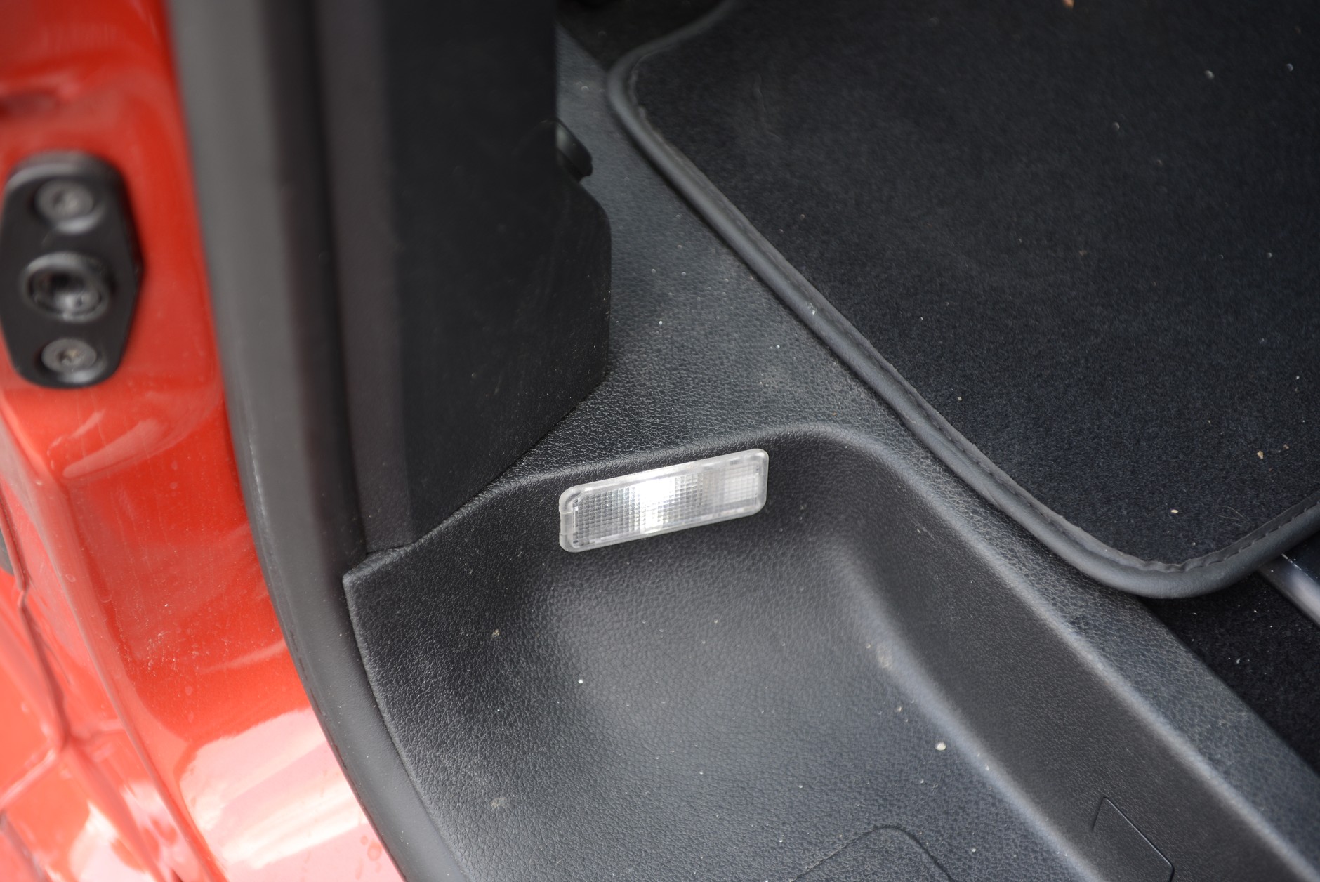 Peugeot Traveller i Toyota Proace