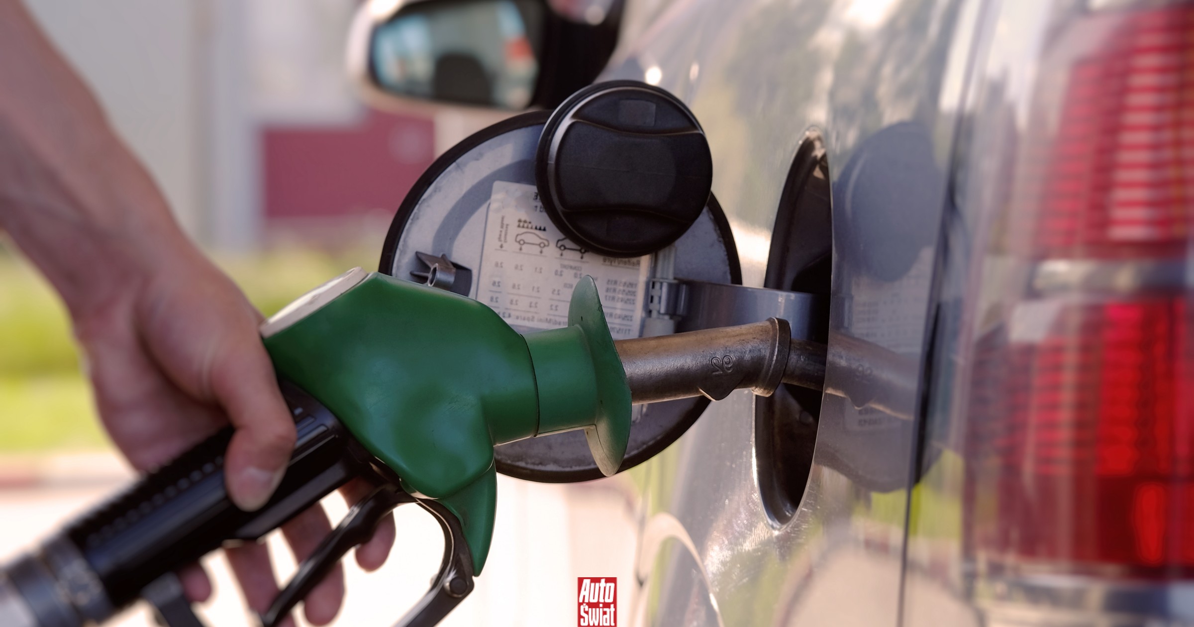 Tyle będziemy płacić za benzynę, olej napędowy i LPG w tym tygodniu. Dobre wieści