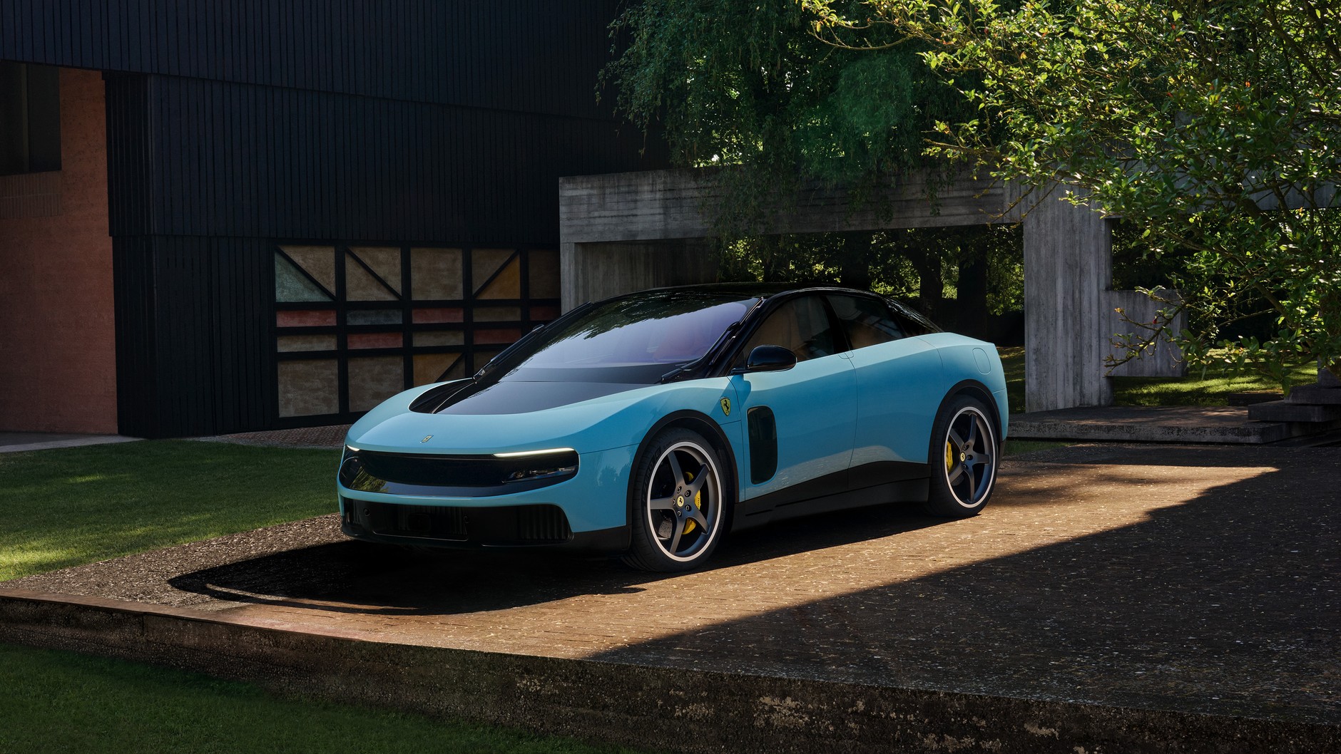 Ferrari Luce 2026