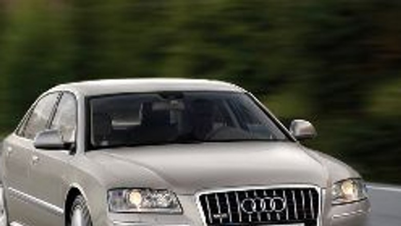 IAA Frankfurt 2007:  Pancerne A8 W12 quattro Security