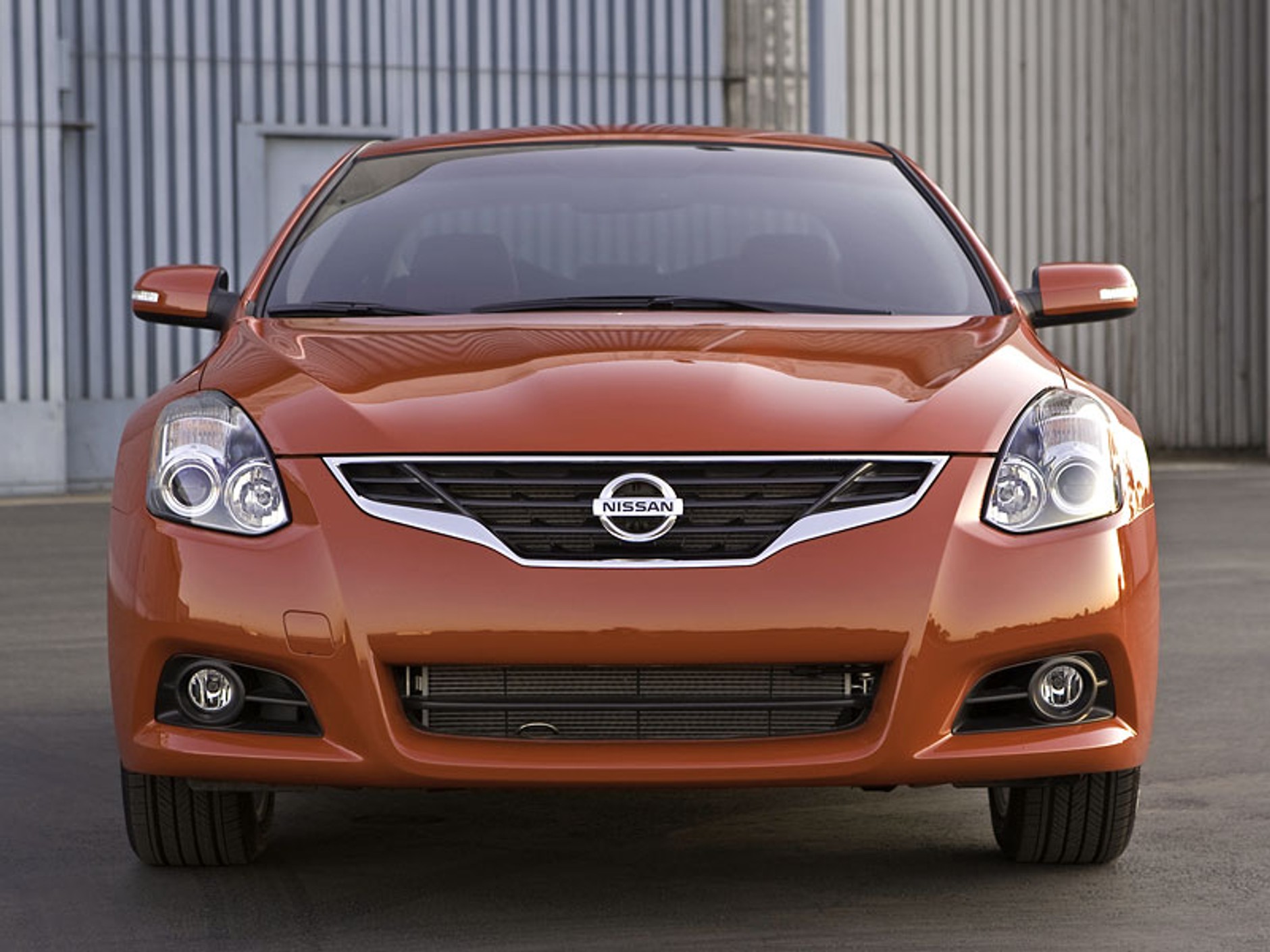 Nissan Altima 2010: amerykański facelifting na rok 2010