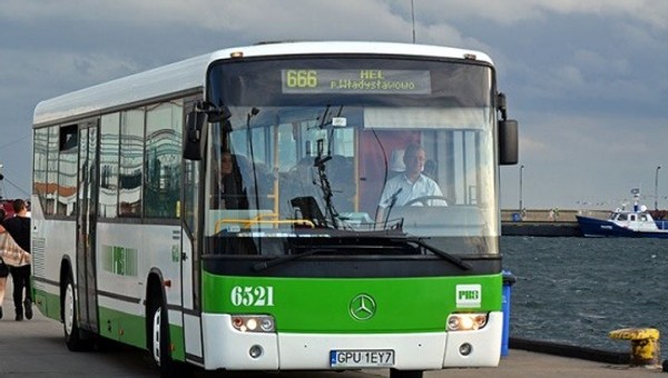 Znika kultowa linia 666 na Hel. Nowy numer mniej "szatański", ale też budzi kontrowersje