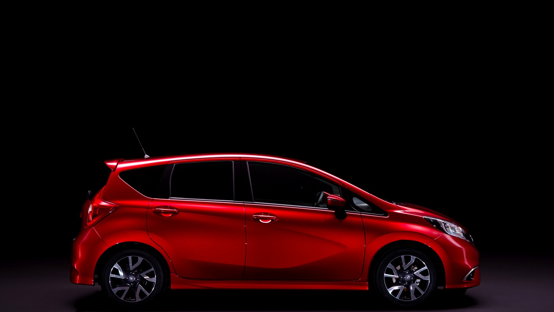 Nowy Nissan Note – atrakcyjny wygląd i nowoczesna technologia