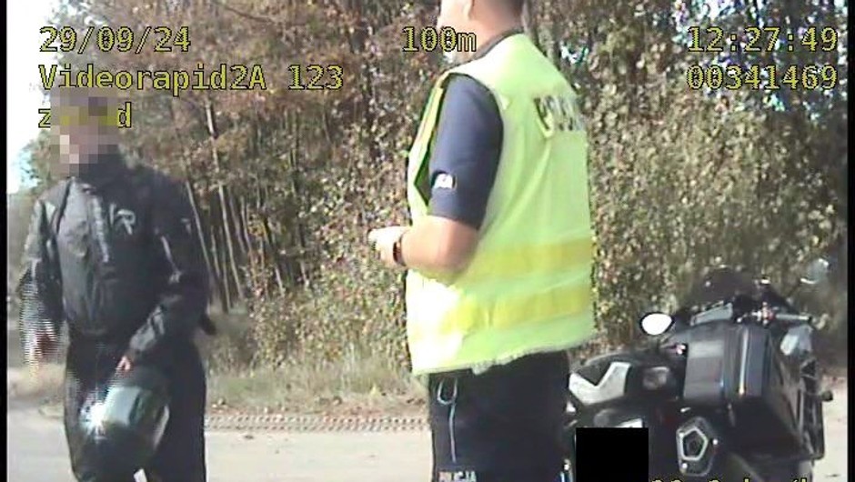 Policjanci zatrzymali motocyklistę na krajowej "dwójce". Dostał rekordową liczbę punktów