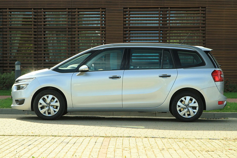 Citroen Grand C4 Picasso 1.2 PureTech - 3 cylindry na 7 pasażerów