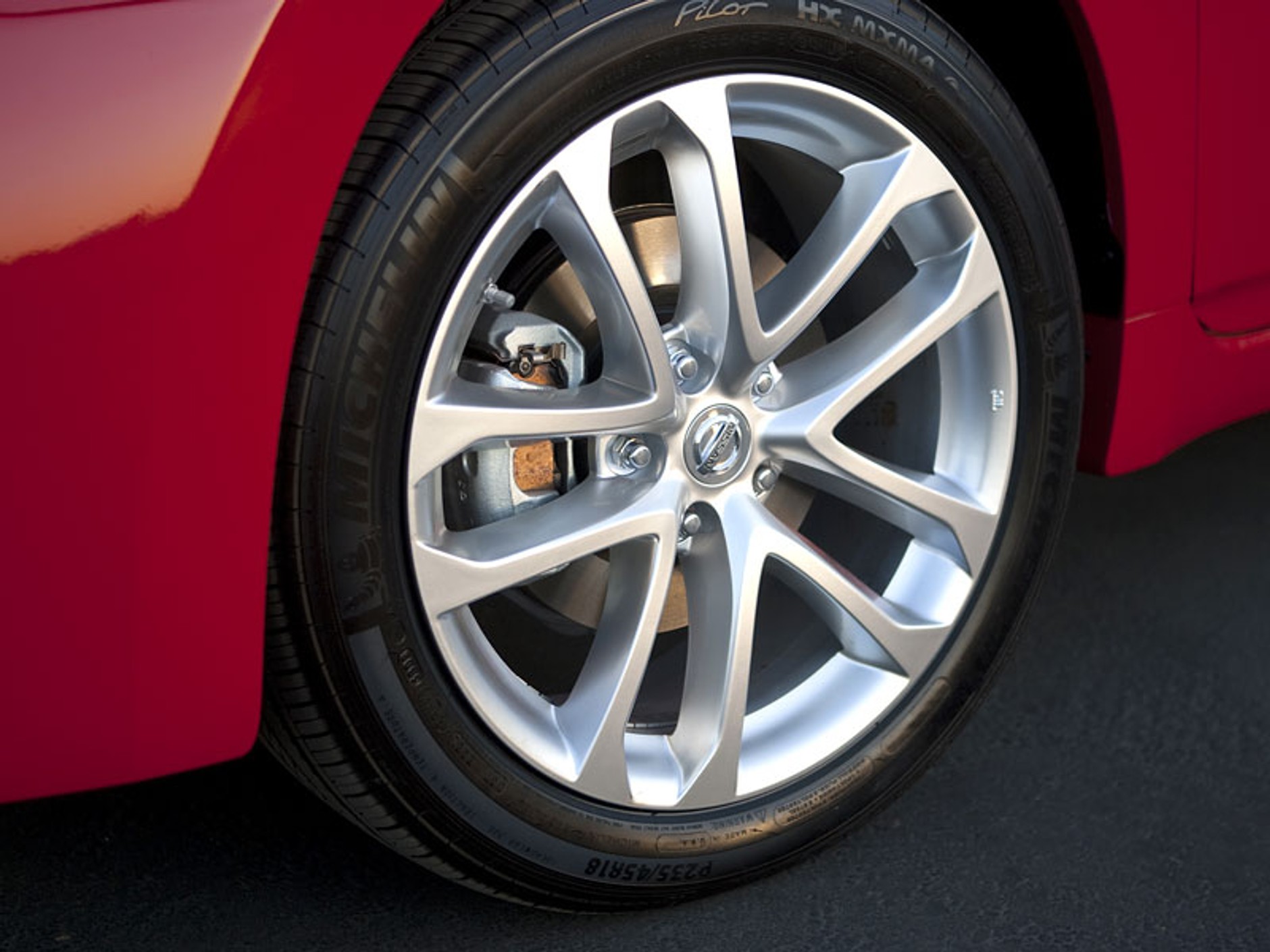 Nissan Altima 2010: amerykański facelifting na rok 2010