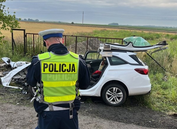 Śląska policja ogłasza "czarny alert drogowy". Seria tragicznych wypadków