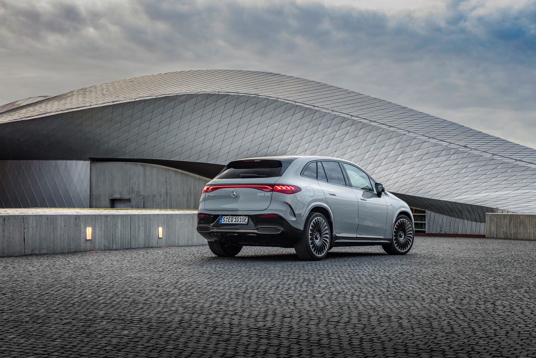 Nowy Mercedes-AMG EQE