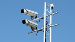 W Płocku posypią się mandaty – policja przegląda nagrania z kamer miejskich