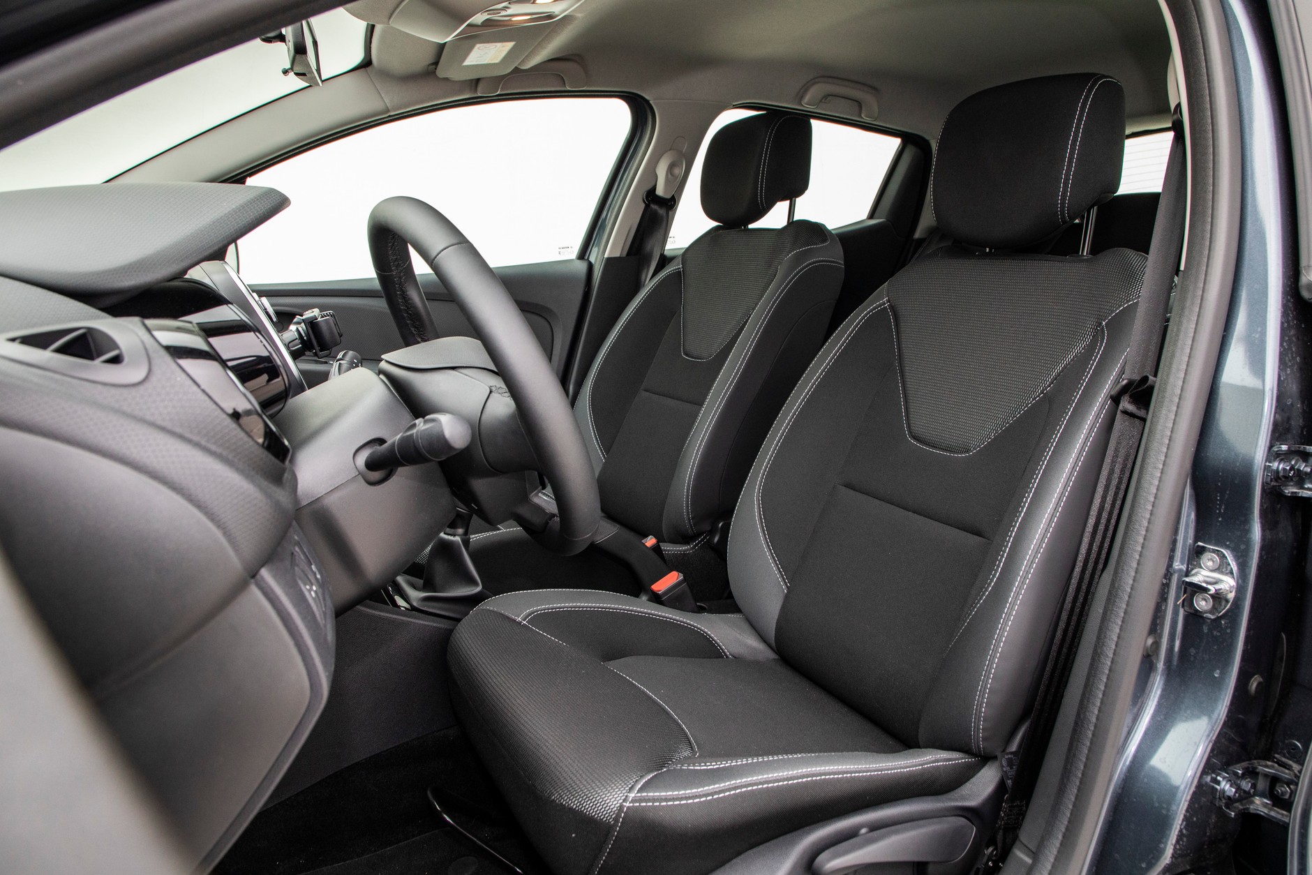 Hity sprzedaży segmentu B: Fabia, Yaris, Clio