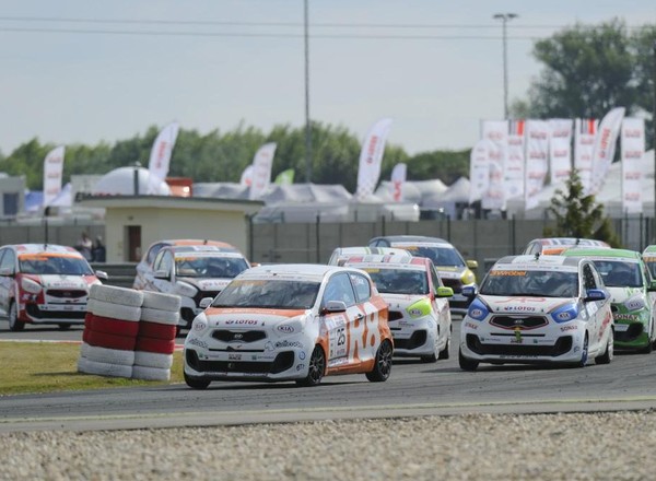 KIA Lotos Race 2015 na Torze Poznań (8-9.08)