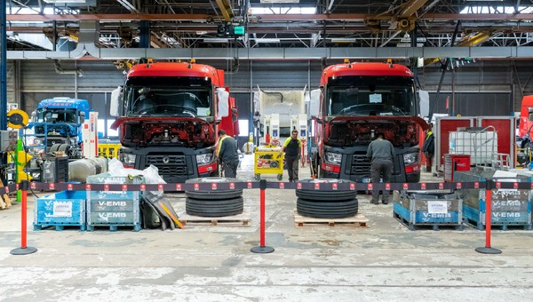 Renault — fabryka używanych części zamiennych