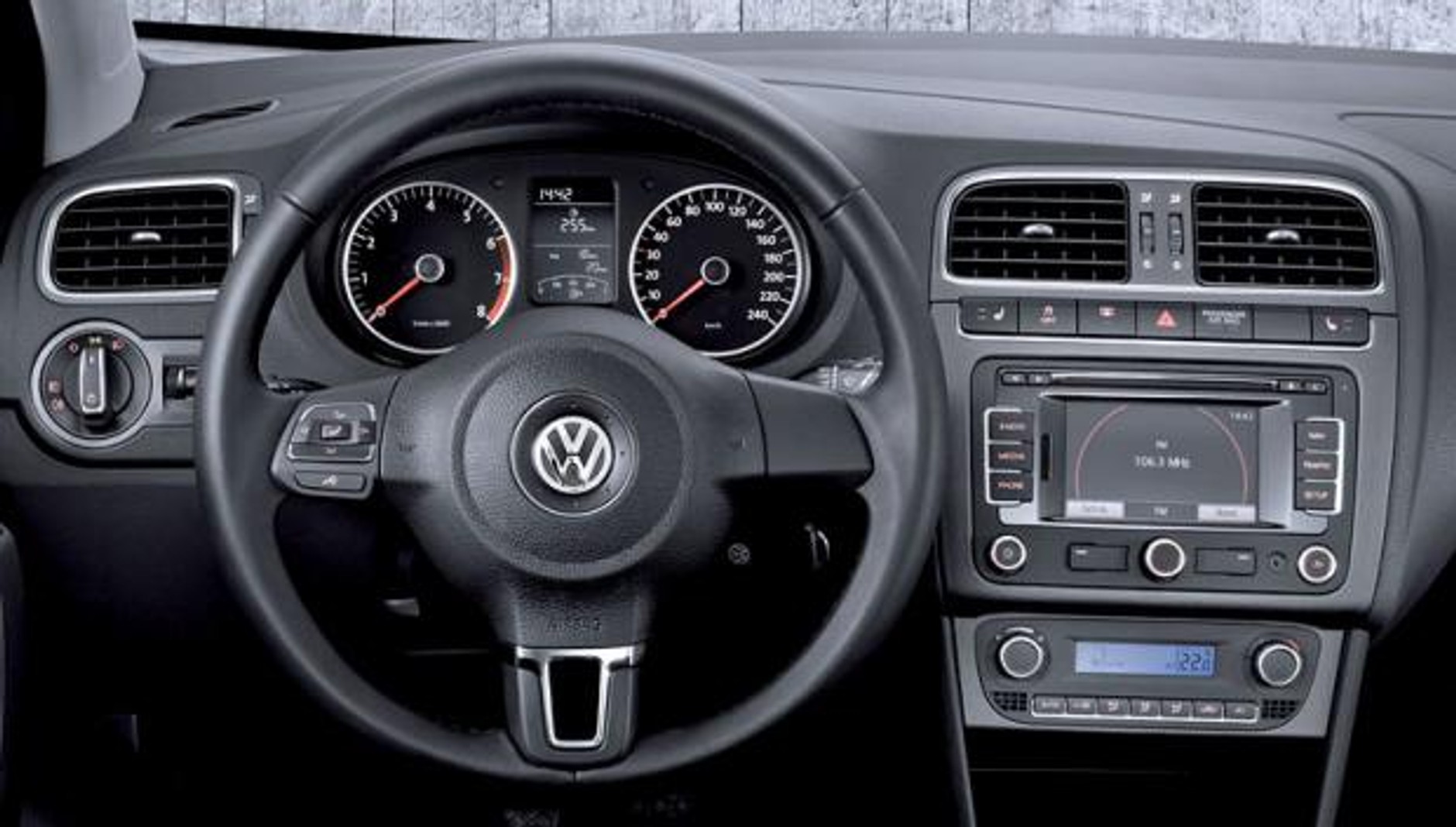Word Car of the Year 2010: Volkswagen Polo