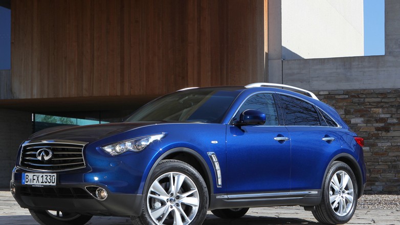 Infiniti FX przeszło face lifting