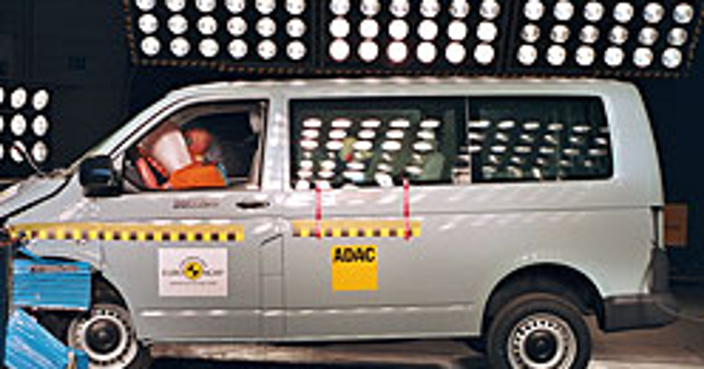 Euro NCAP: Volkswagen T5 - nawet dostawczak może być bezpieczny