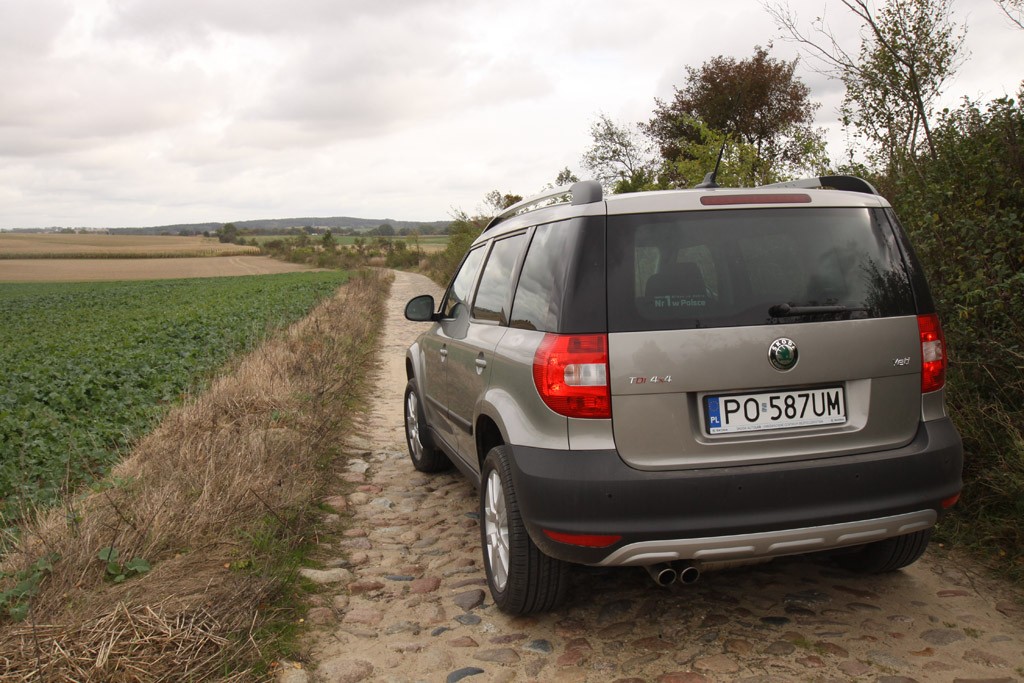 Skoda Yeti wśród fortyfikacji. 100 kilometrów bunkrów Hitlera
