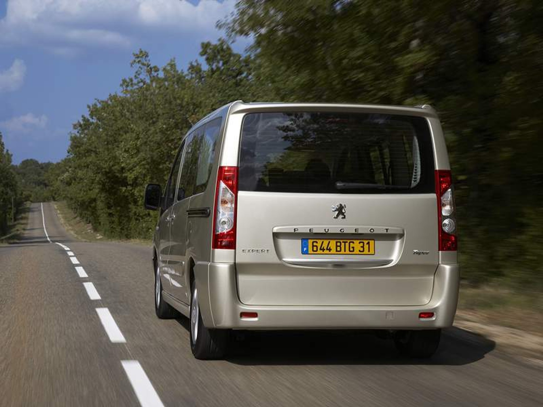 Peugeot Expert Tepee: Od minibusa do dostawczaka