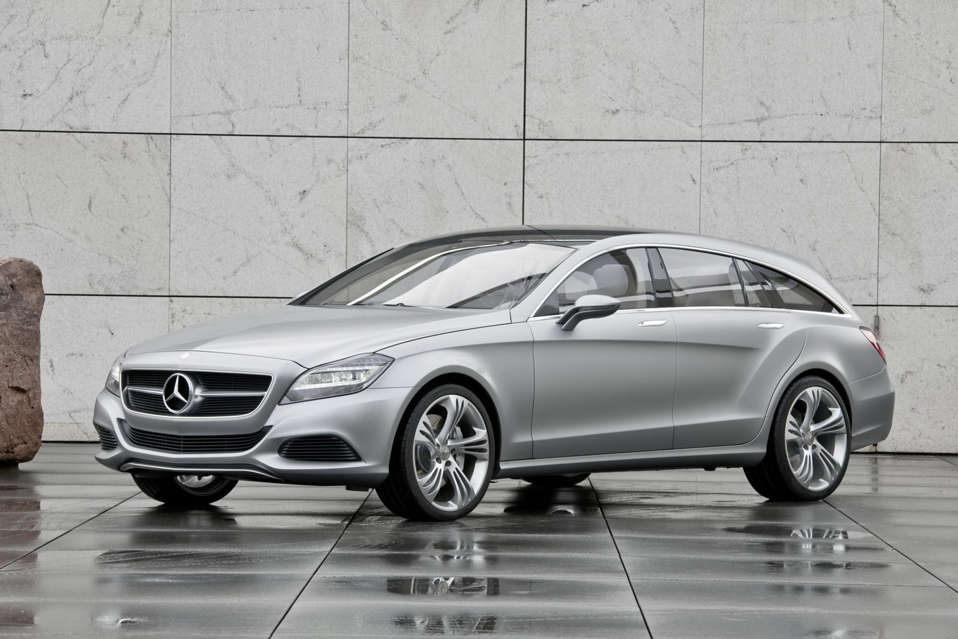 Pekin 2010: Mercedes-Benz Shooting Break Concept - nowy CLS jako sportowe kombi