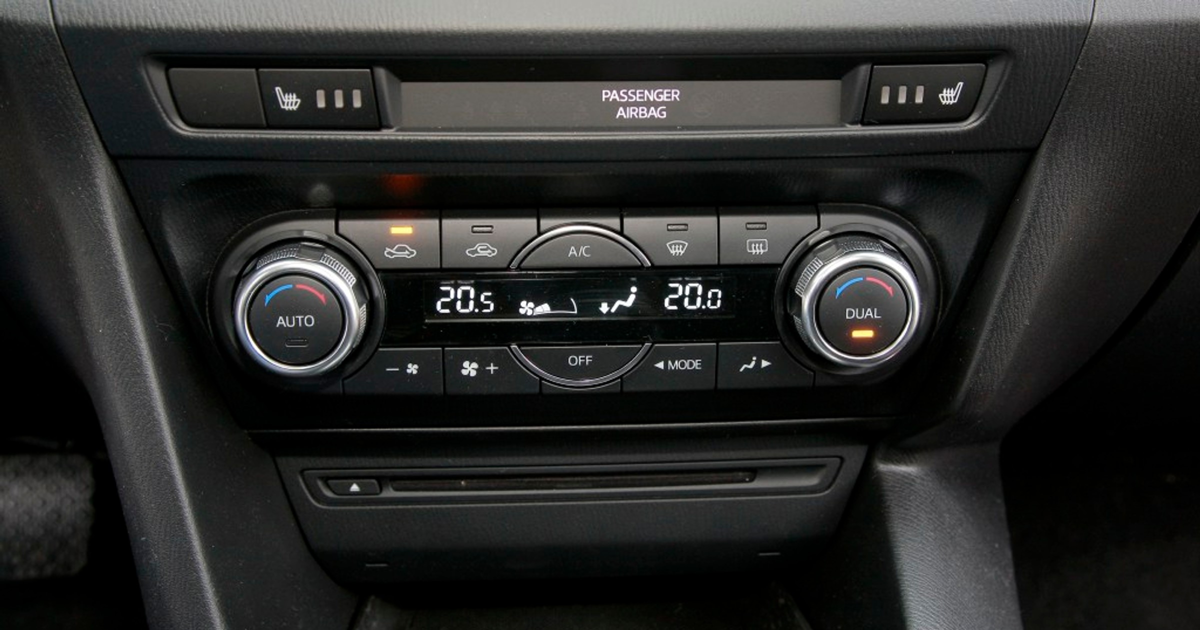 Nowa Mazda 3, klimatyzacja