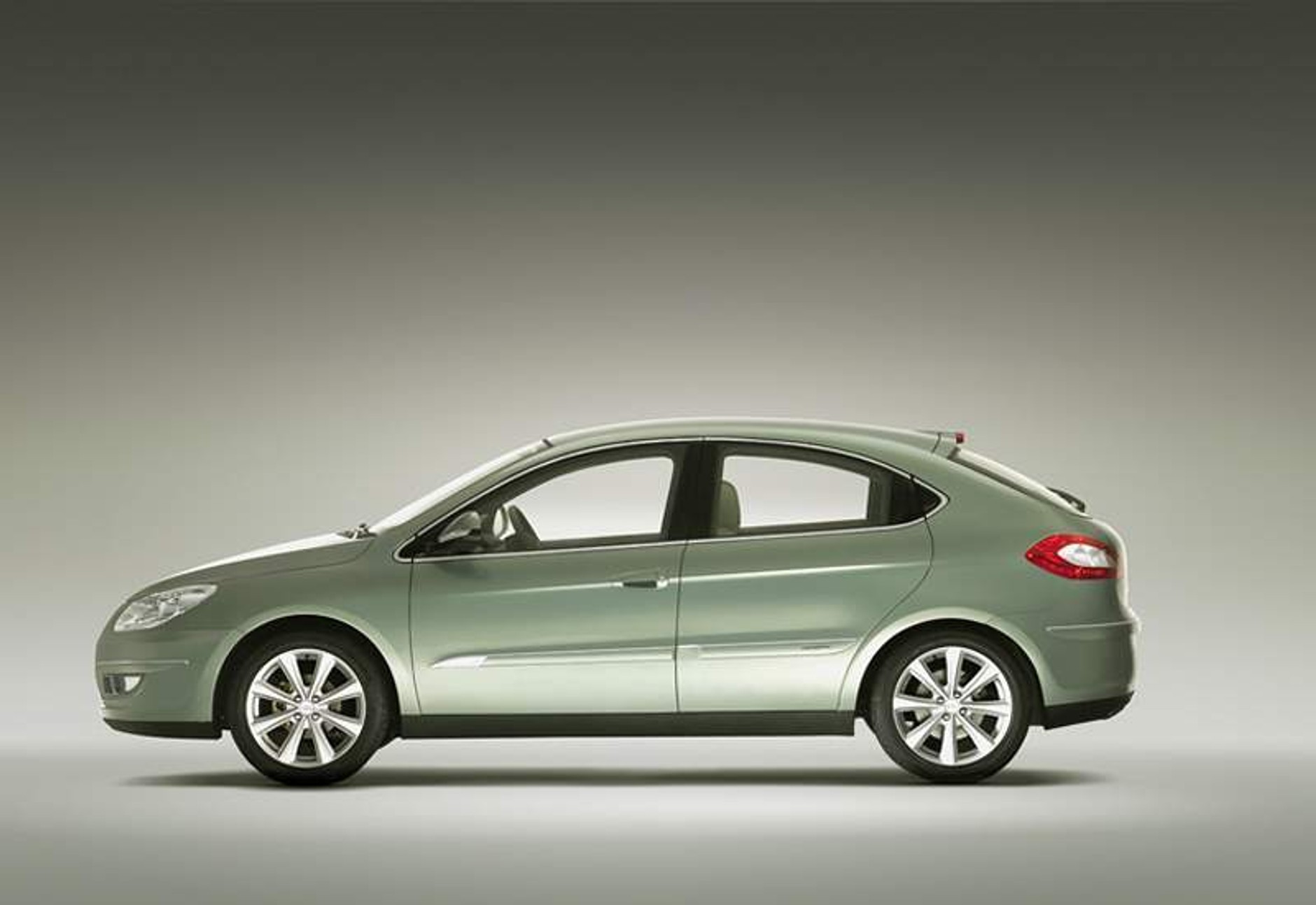 Pekin 2006: Chery A3 z designem Pininfariny