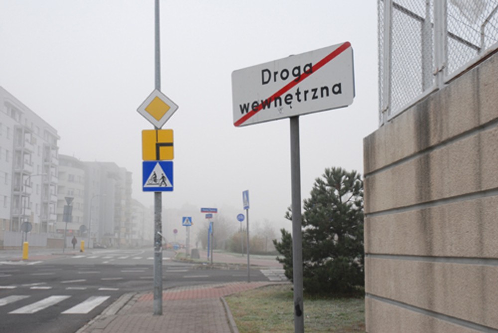 Kto postawił te znaki?