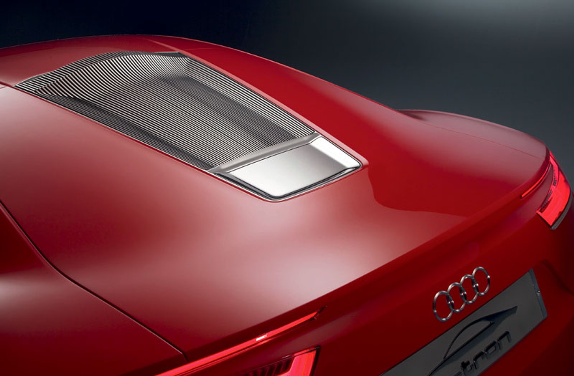 Audi e-tron: w sprzedaży od 2012