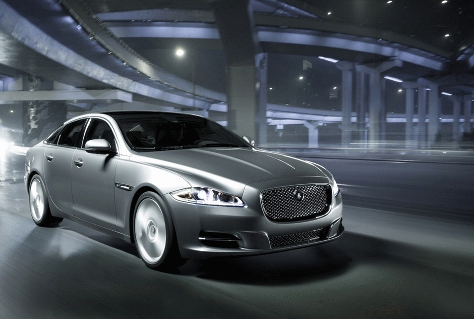 Jaguar XJ: Jaguar na miarę XXI wieku