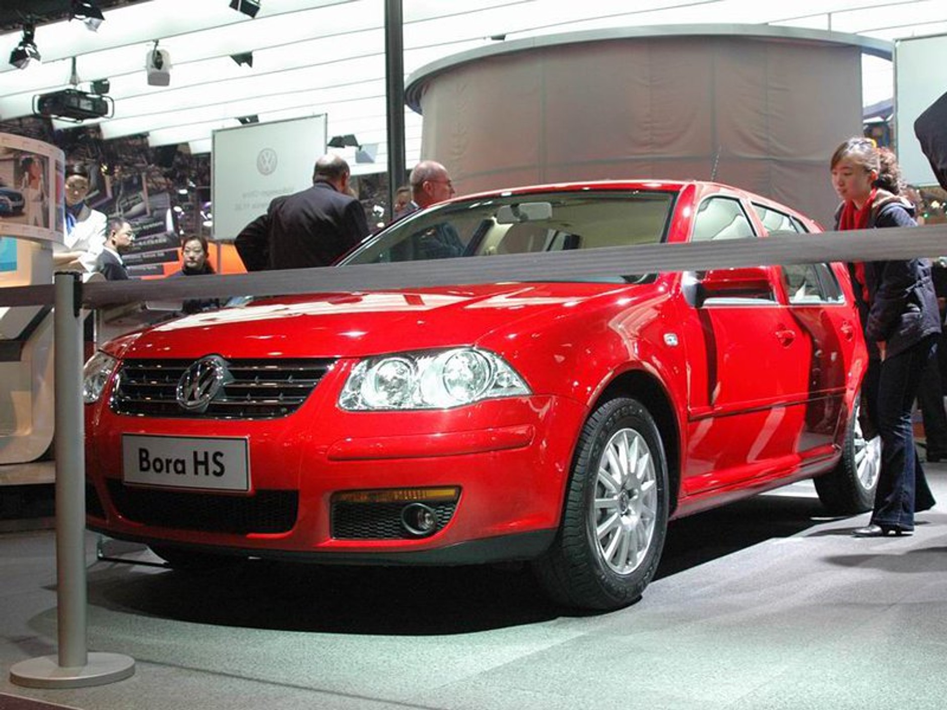 Pekin 2006: Volkswagen Bora HS jak lepszy Golf IV