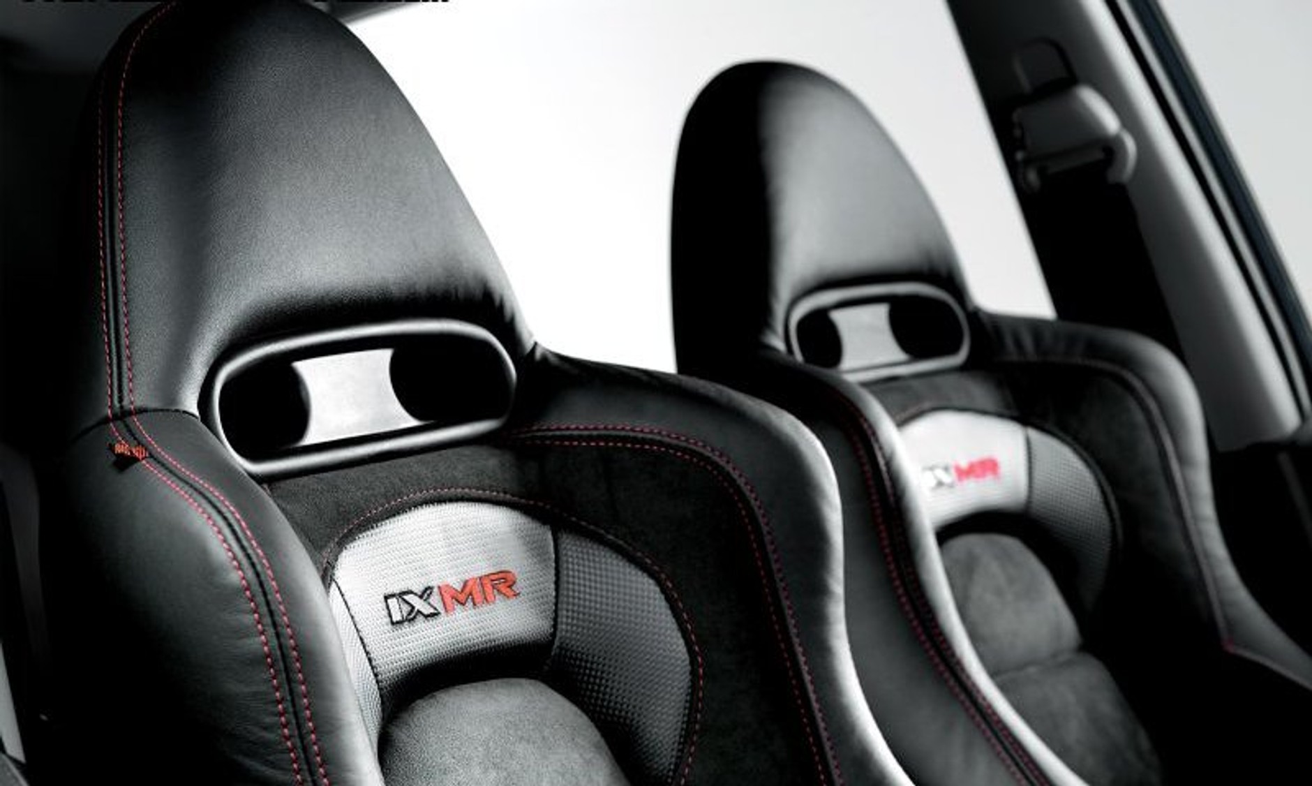 Mitsubishi Lancer EVO: specjalna edycja FQ360