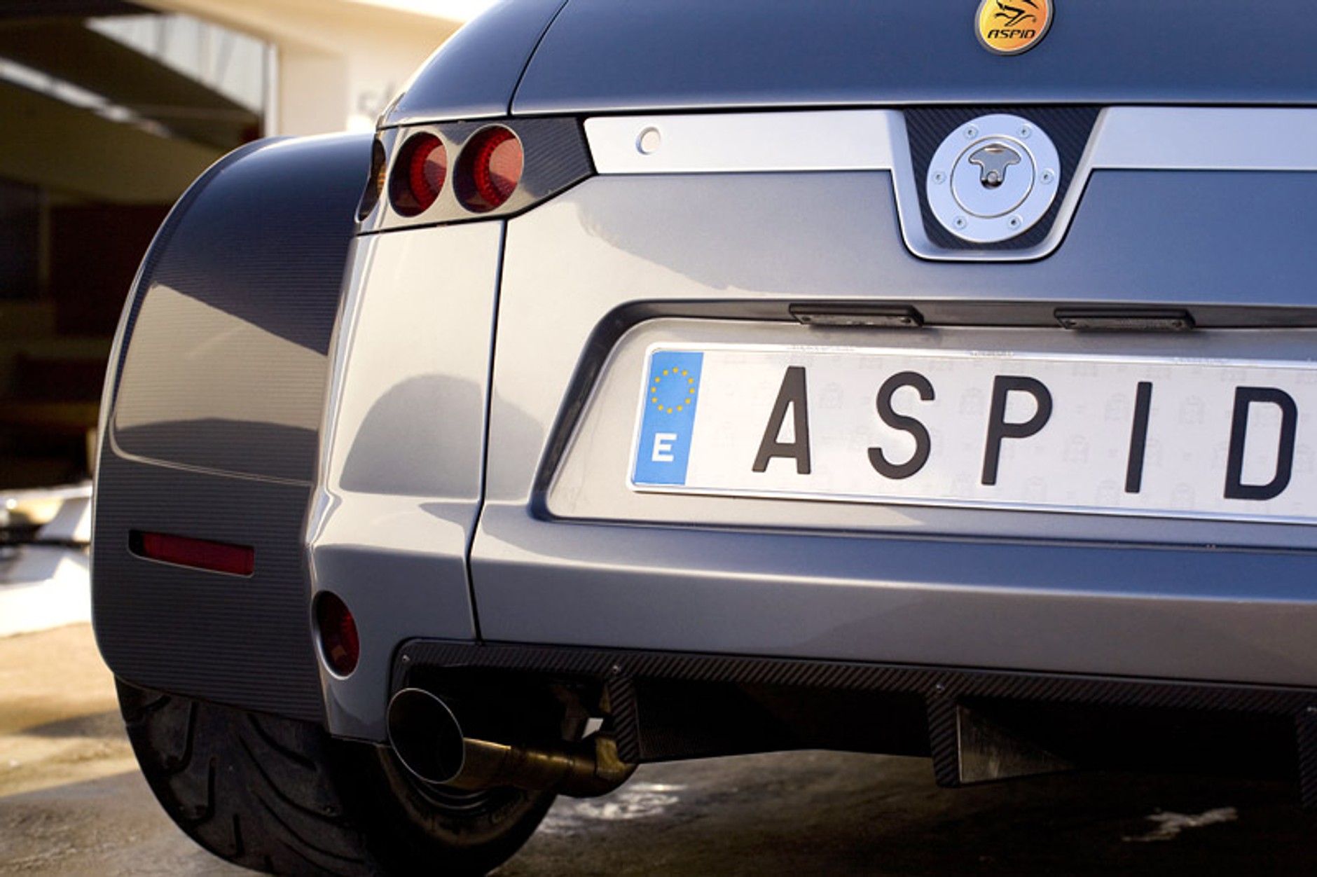 IFR Aspid: kolejne wcielenie Super 7 szybsze od Enzo