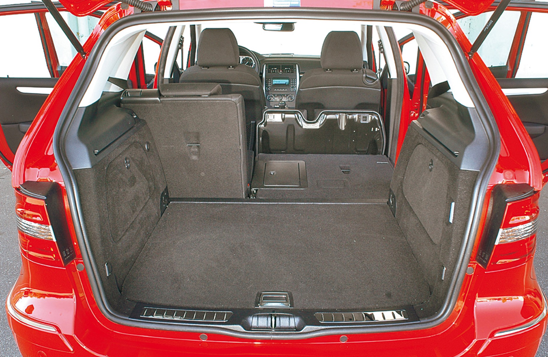 Minivany na każdą okazję - Renault Scenic kontra Ford C-Max i Mercedes Klasy B