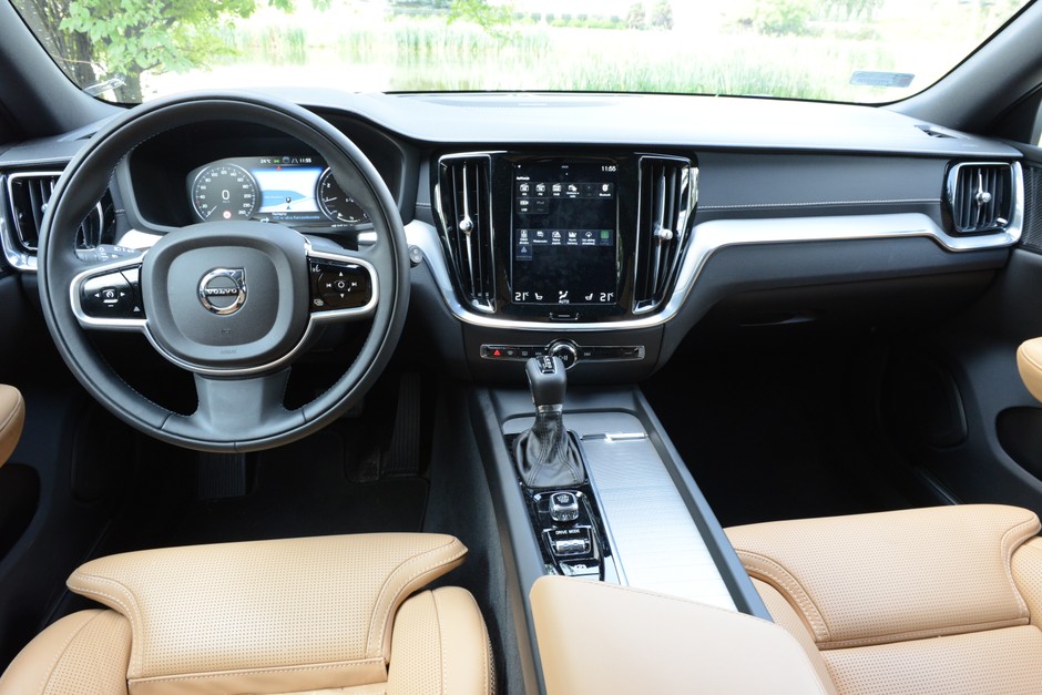 Volvo V60 T6