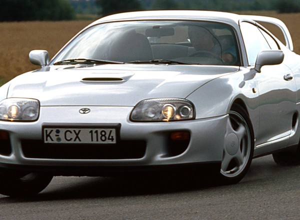 Używana Toyota Supra może kosztować nawet ponad 100 tys. zł. Czy naprawdę jest tak niesamowita?
