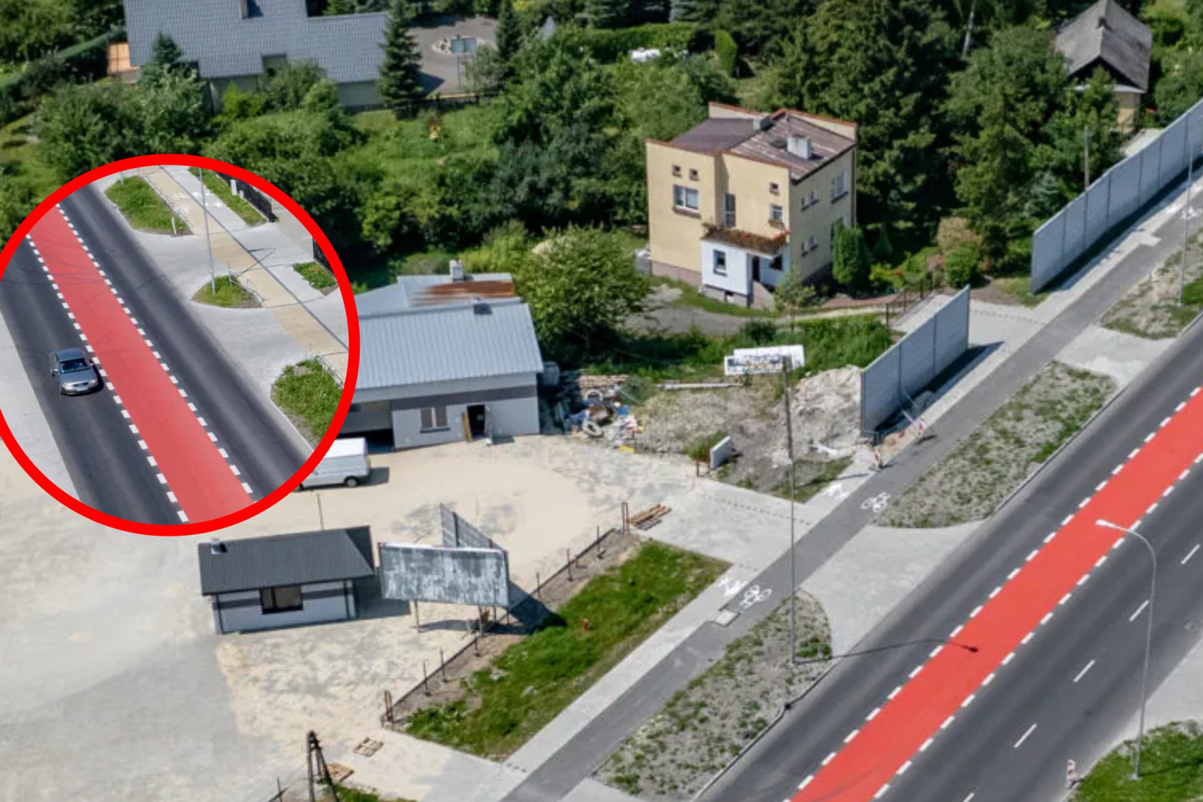 Kierowcy boją się czerwonych pasów na środku drogi. Już wyjaśniam, po co je malują