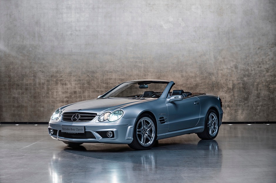 Mercedes R 230