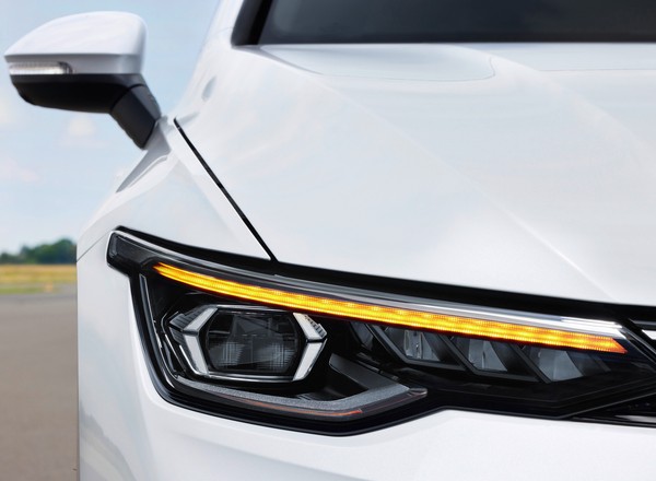 Hybrydy typu plug-in wkraczają na nowy poziom